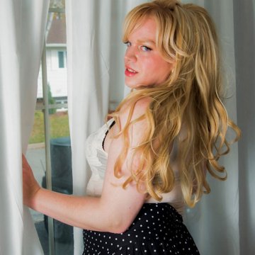 LéoneChastain de Val-de-Marne, France